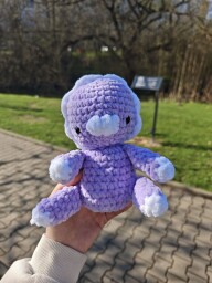 Baby dinosauřík